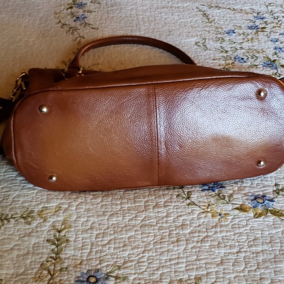 Handbag - Picture 2 of 3